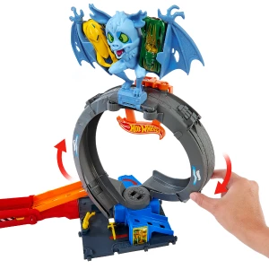 Hot Wheels Игровой набор &quot;Нападение летучей мыши&quot;