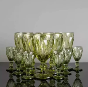 SET DE PAHARE SI RUMINI DIN STICLA VERDE – 12 PIESE