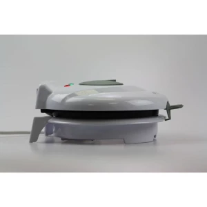 Waffle Maker BROCK WM 3001, White, 750W, Plate size Ø 19,2 cm, Cool touch housing, Non-stick surface, Power and ready indicator lights, Incl. cone sha