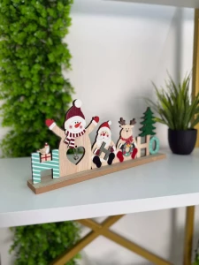 DECORATIUNE DE CRACIUN DIN LEMN, CU MOȘ CRĂCIUN, OM DE ZĂPADĂ ȘI REN, 30 CM (CP-24-127)