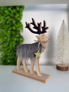 ДЕРЕВЯННЫЙ ДЕКОРАТИВНЫЙ ОЛЕНЬ С МЕХОМ, 24 СМ (CP-24-129)