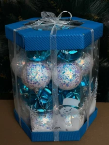 НАБОР ИЗ 28 ДЕКОРАТИВНЫХ ШАРОВ, СИНИЕ И ПЕРЕЛИВЧАТО-БЕЛЫЕ, 6 СМ (CP-24-273)